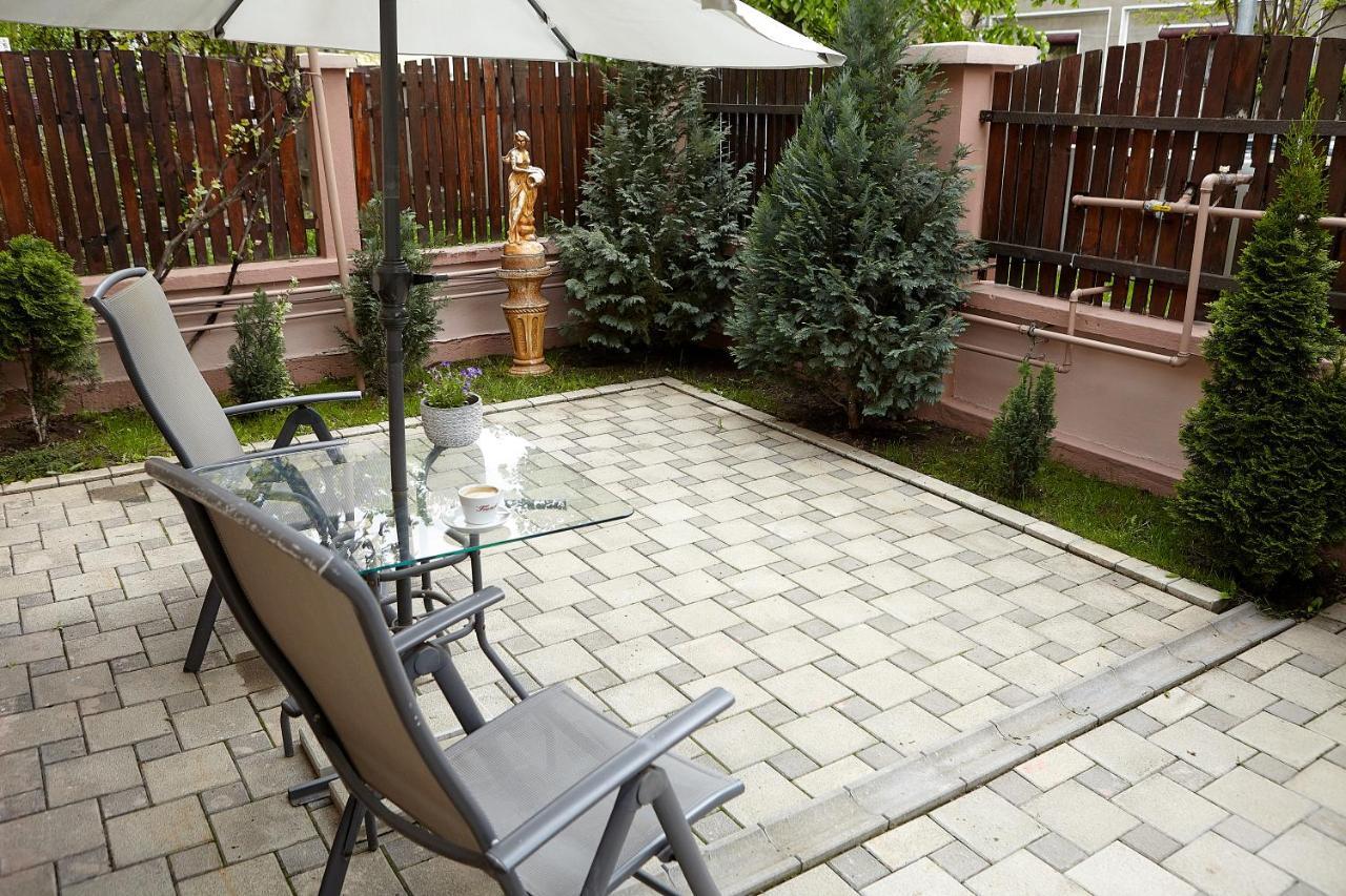 Apartament Rozelor Брашов Экстерьер фото
